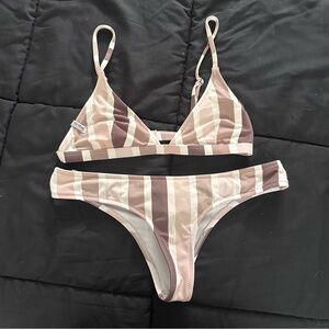 Striped rhythm bikini